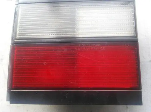 Volkswagen PASSAT B3 Tailgate rear/tail lights 333945108