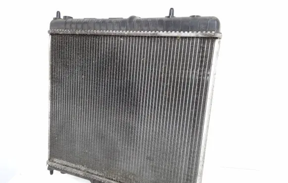 Citroen DS5 Coolant radiator 9671910480