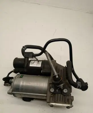Mercedes-Benz S AMG W222 Air suspension compressor/pump A0993200104