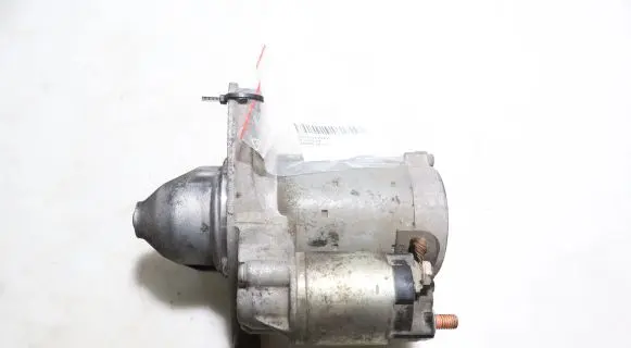 Toyota Yaris XP210 Starter motor 438000-1440