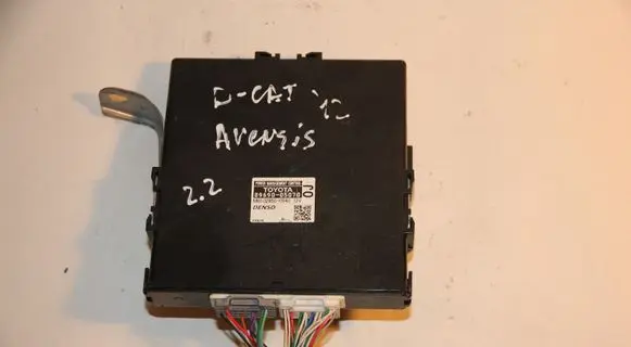 Toyota Avensis T270 Other control units/modules 8969005070