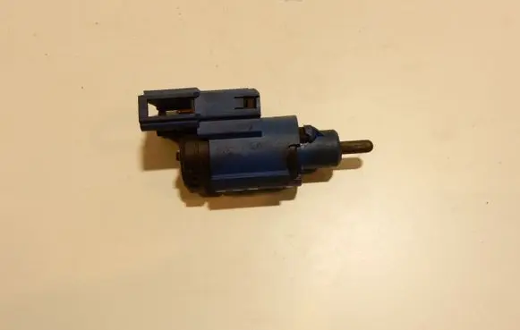 Clutch pedal sensor