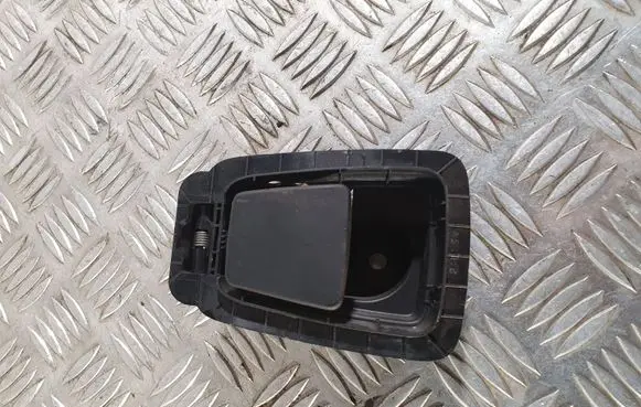 Volvo XC90 Engine bonnet (hood) release handle 31651260