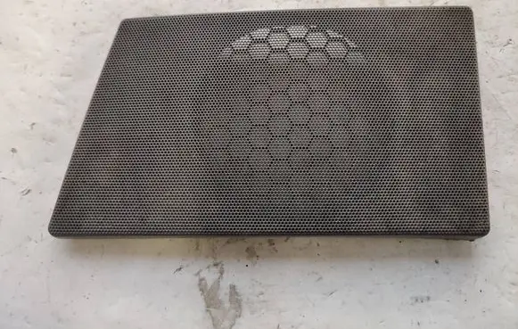 Mercedes-Benz Sprinter W901 W902 W903 W904 Side speaker trim/cover 9016890208