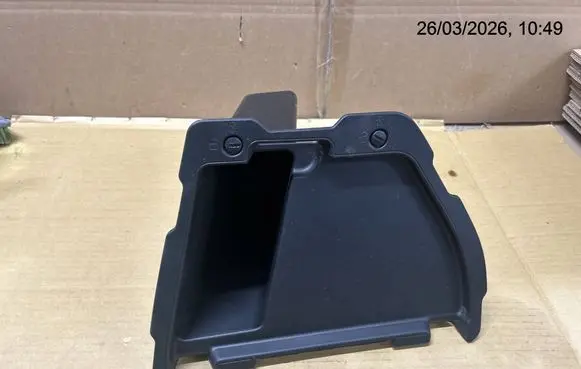 Mercedes-Benz GL X164 Tool box A1646900114 1646900114