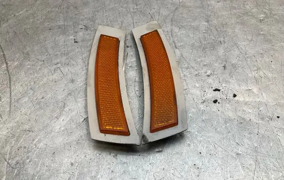 BMW 6 E63 E64 Front reflector 7176671