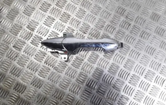 Honda FR-V Front door exterior handle