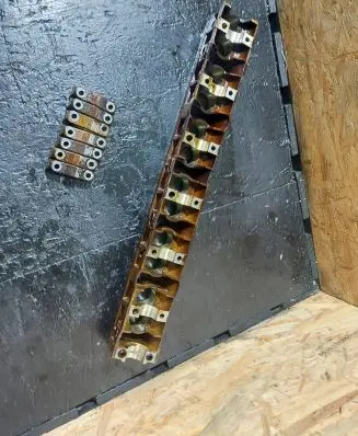 BMW 5 E39 Other engine bay part 1748042F