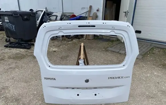 Opel Combo E Tailgate/trunk/boot lid 9820436180