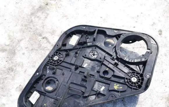 KIA Sportage Sliding door window regulator with motor 83470f1070 83470-f1070