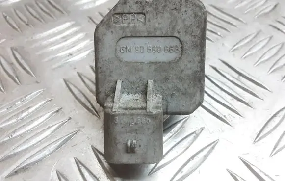 Opel Astra G Headlight level adjustment motor 90590665