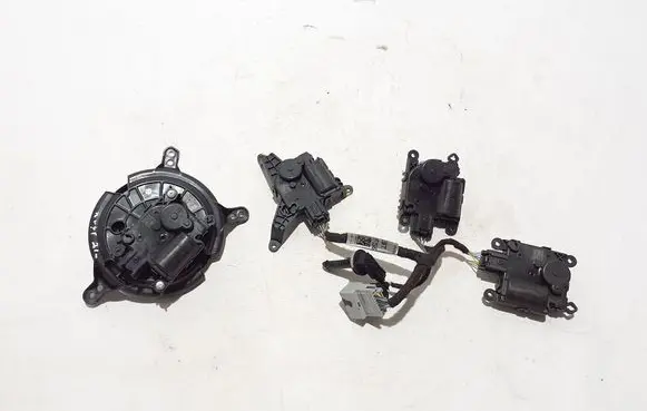 Ford Mach-E I Air flap motor/actuator LX6A19740FB