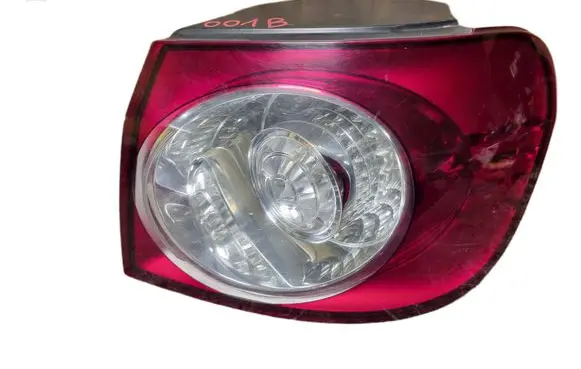 Volkswagen Golf Plus Rear/tail lights 5M0945096M
