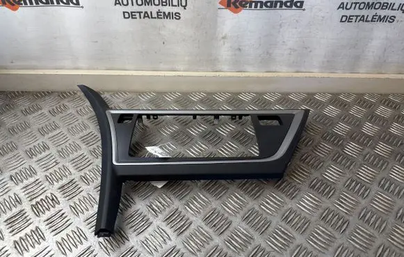 Toyota Auris E180 Radio/GPS head unit trim 5540502430
