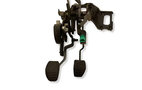 Citroen C4 I Picasso Brake pedal 9681632380