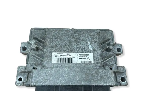 Renault Clio IV Engine control unit/module S120200105A 8200522357 8200510536