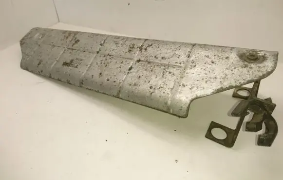 Volvo V70 Exhaust heat shield 30793300