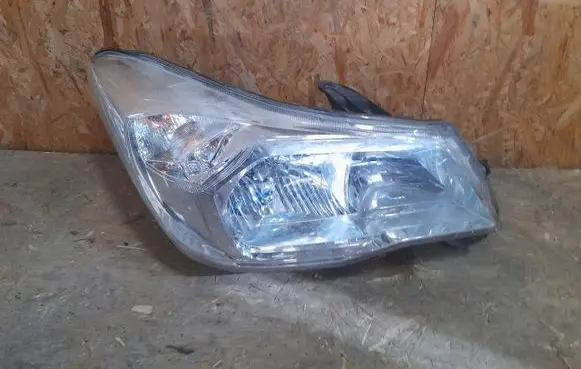 Subaru XV I Headlights/headlamps set 