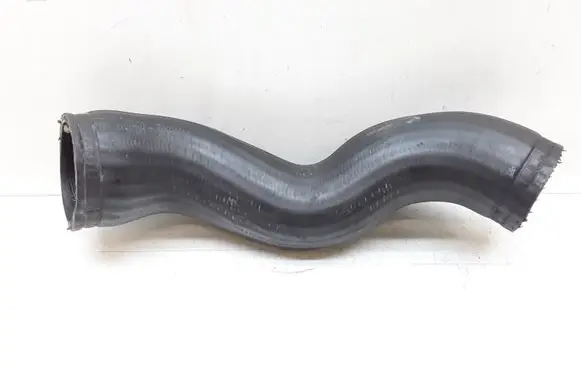 Volvo S60 Intercooler hose/pipe 30680218