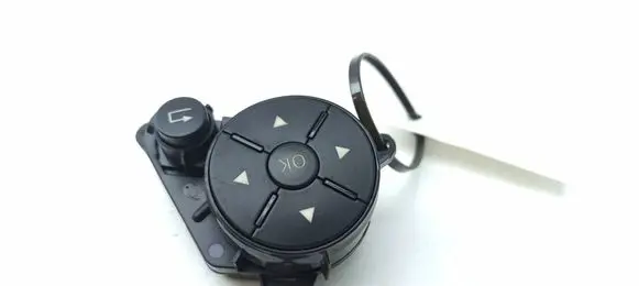 Mercedes-Benz GLK (X204) Steering wheel buttons/switches A2048210151 2048210151