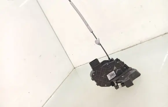 Volvo V70 Rear door lock 31253920
