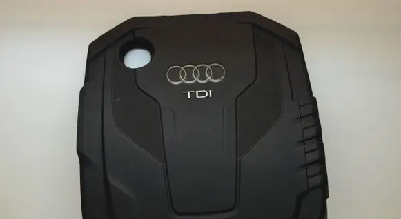 Audi A4 S4 B8 8K Engine cover (trim) 04L103925D