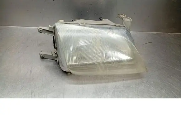 Suzuki Swift Cultus Front reflector 