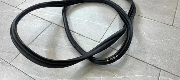 Rubber seal rear door
