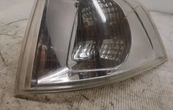 Volvo S40, V40 Front indicator light 30621831 30621833