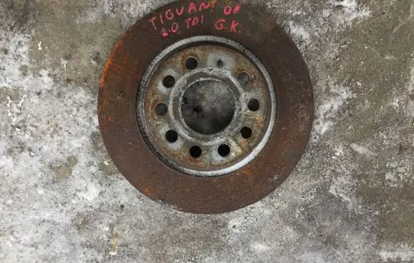 Volkswagen Tiguan Rear brake disc OEM