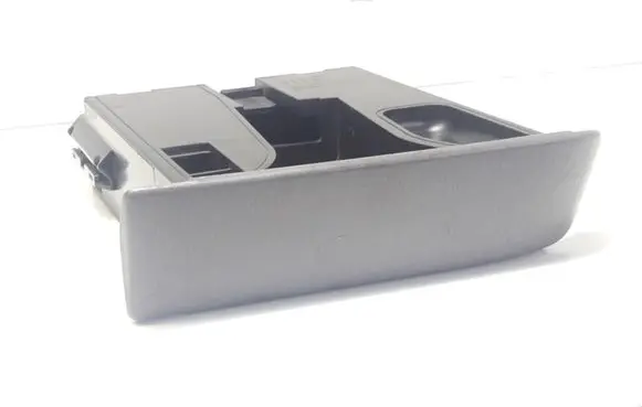 Chrysler Voyager Ashtray (front) 58622