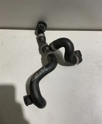Mercedes-Benz C W205 Engine coolant pipe/hose A2055013984