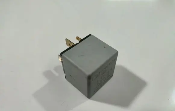 Opel Meriva A Other relay 000041797