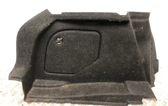 Trunk/boot side trim panel