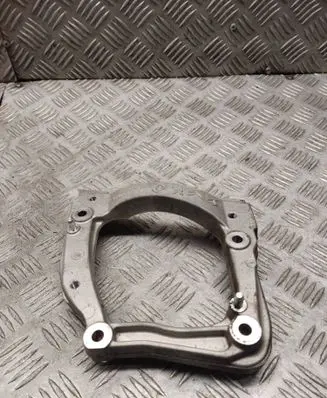 Opel Corsa F A/C compressor mount bracket 9826641380