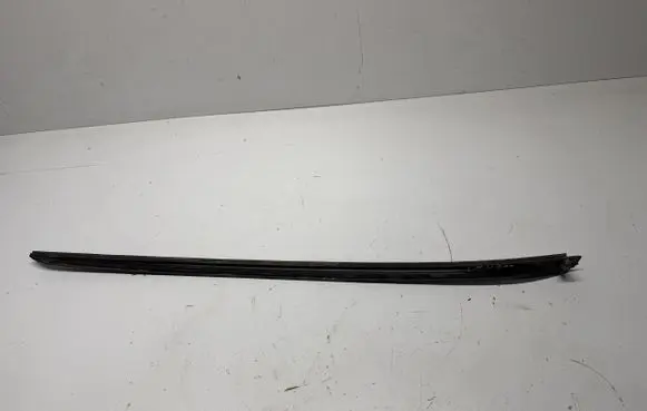 KIA Ceed Windshield trim 86134J7000