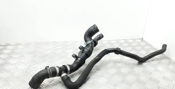 Volkswagen Polo V 6R Engine coolant pipe/hose 6R0122101CB