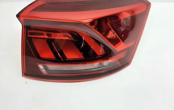 Volkswagen T-Roc Rear/tail lights 2GA945096D
