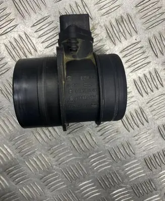 Audi A4 S4 B7 8E 8H Mass air flow meter 074906461B