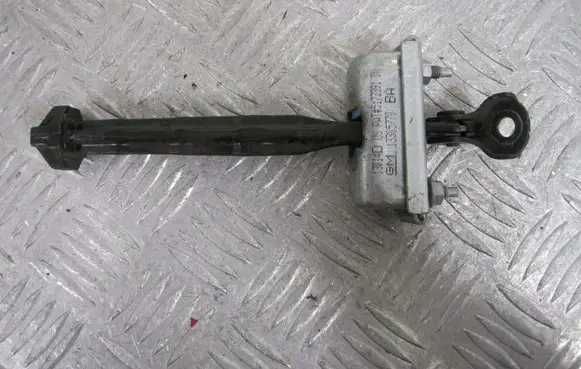 Opel Astra J Front door check strap stopper 13305770