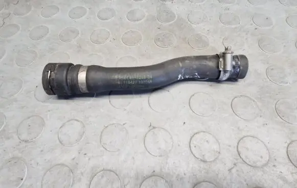 BMW X5 E70 Engine coolant pipe/hose 6945268