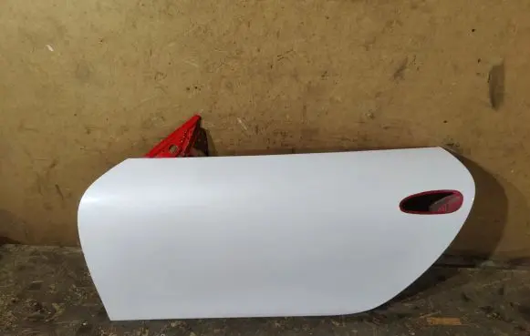 Door (2 Door Coupe)