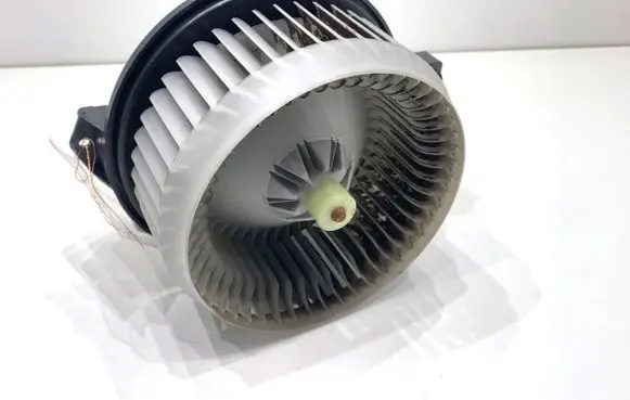 Honda CR-V Heater fan/blower AV5061