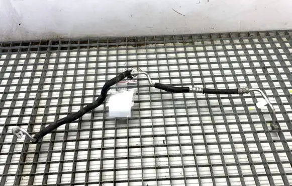Suzuki Vitara (LY) Air conditioning (A/C) pipe/hose 9573174S00