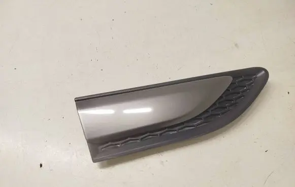 Land Rover Discovery Sport Fender trim (molding) FK72280B10