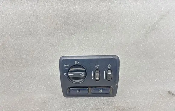 Light switch