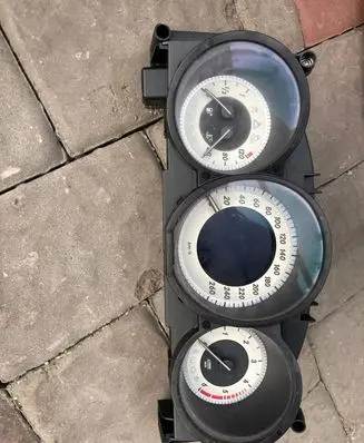 Mercedes-Benz CLS C218 X218 Speedometer (instrument cluster) A2189007302