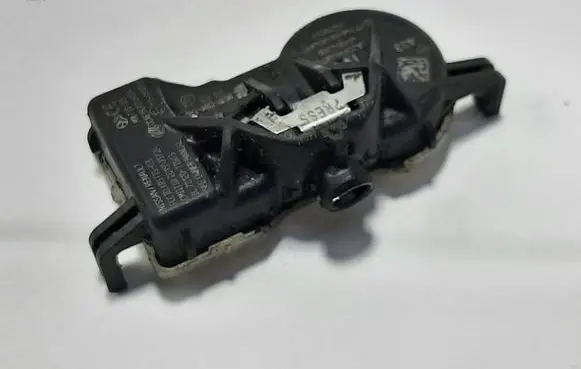 Tire pressure sensor