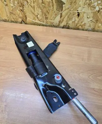 Volvo XC70 Front seatbelt 6251536306