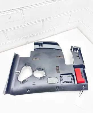 Mercedes-Benz ML W164 Foot area side trim A1646800117